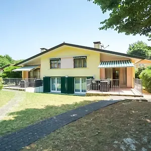  Apartment Girasole Italien